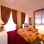 Lungomare - Charming Aparthotel