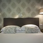 Lungomare - Charming Aparthotel 4*