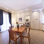 Lungomare - Charming Aparthotel