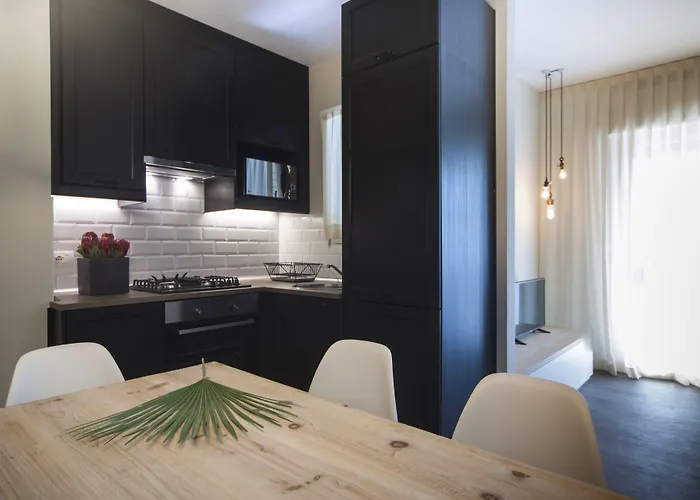 Lungomare - Charming 4*