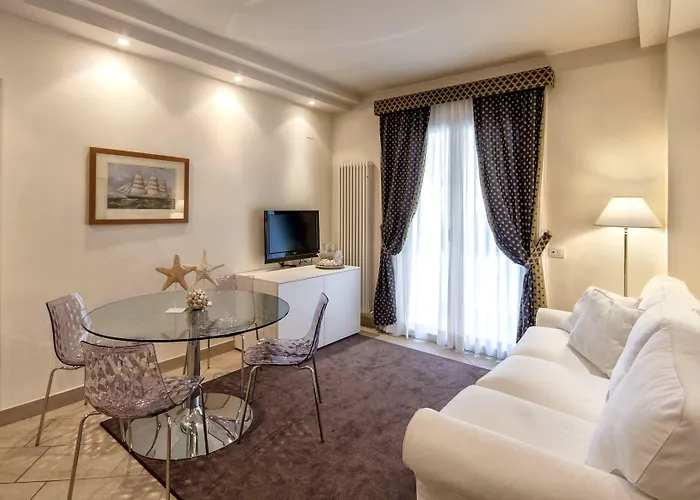 Appart hôtel Lungomare - Charming