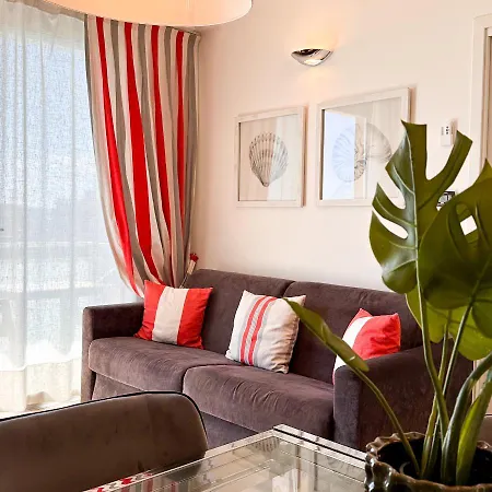 Lungomare - Charming