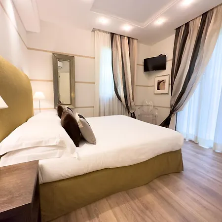 Lungomare - Charming Lägenhetshotell Riccione