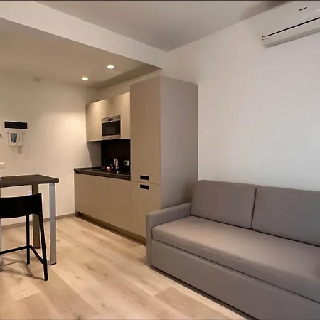 Lungomare - Charming Appart hôtel Riccione