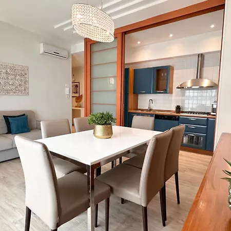 Lungomare - Charming Hotel apartamentowy Riccione