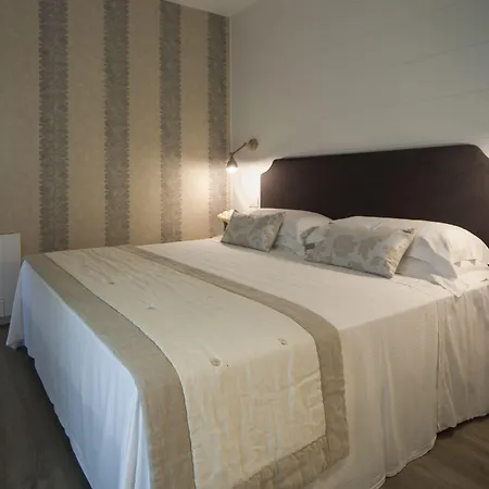 Lungomare - Charming 4* Riccione