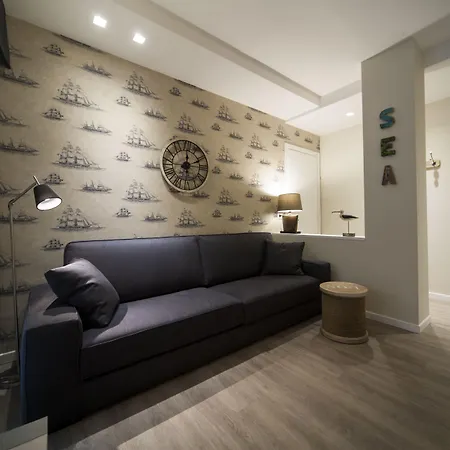 Lungomare - Charming Hotel apartamentowy Riccione