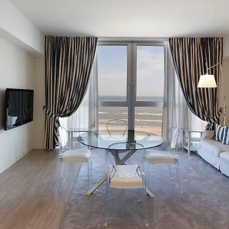 Lungomare - Charming Hotel apartamentowy 4*