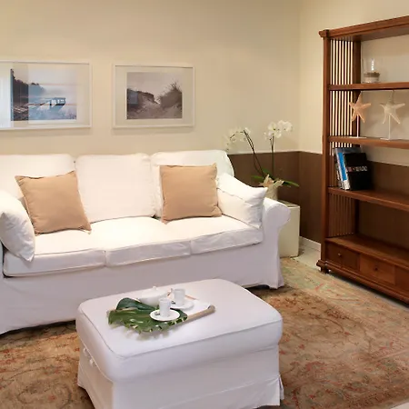 Aparthotel Lungomare - Charming Riccione