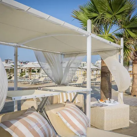 Lungomare - Charming Riccione