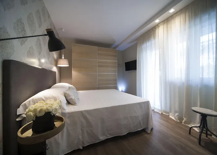 Lungomare - Charming Lägenhetshotell Riccione