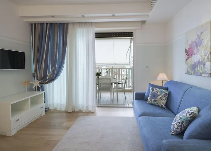 Lägenhetshotell Lungomare - Charming Riccione